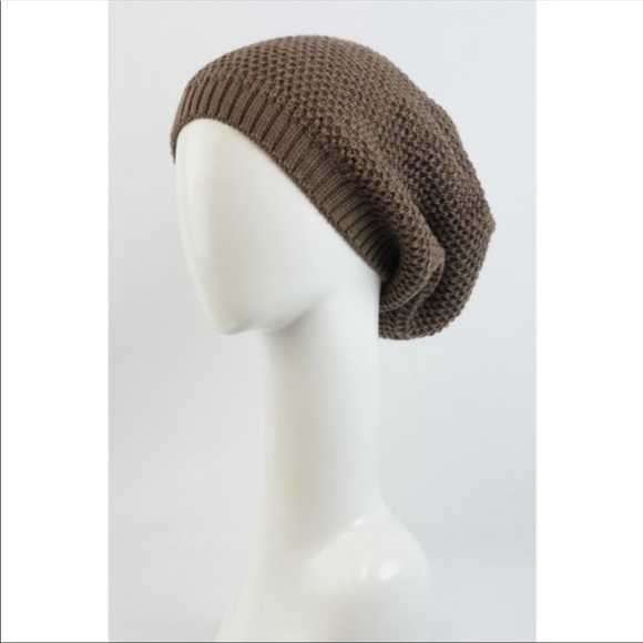 4 slouchy beanies I have never worn ! - Picture 4 of 4